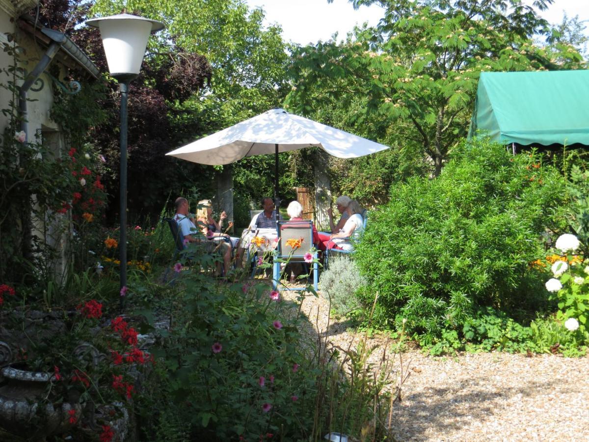 Bed and Breakfast Cote Jardin Villiers-sur-Loir Екстер'єр фото